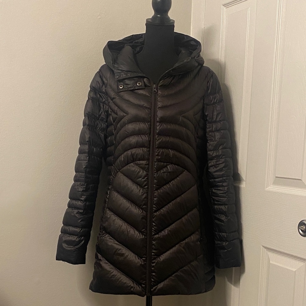 a.n.a Packable Premium Down Jacket Dark Grey Black Winter Coat W/ Hood & Pockets